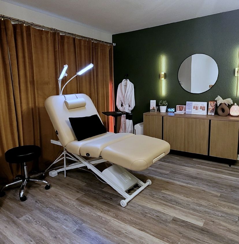 Treatment chair at Contour & Sculpt Aesthetics in Leander, TX, alternate angle