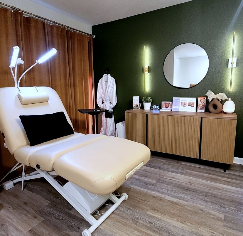 Private treatment room at the Contour & Sculpt Aesthetics Leander location